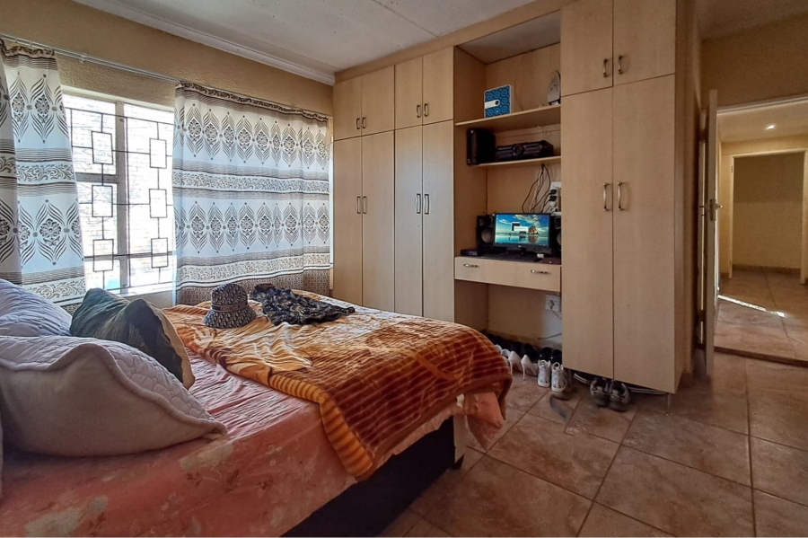 3 Bedroom Property for Sale in Jouberton North West